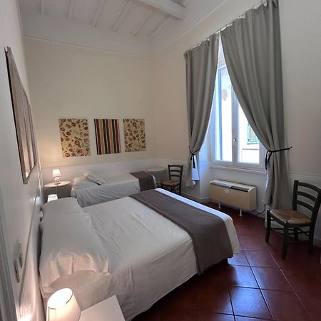 Vicolo Doria Apartment โรม ภายนอก รูปภาพ