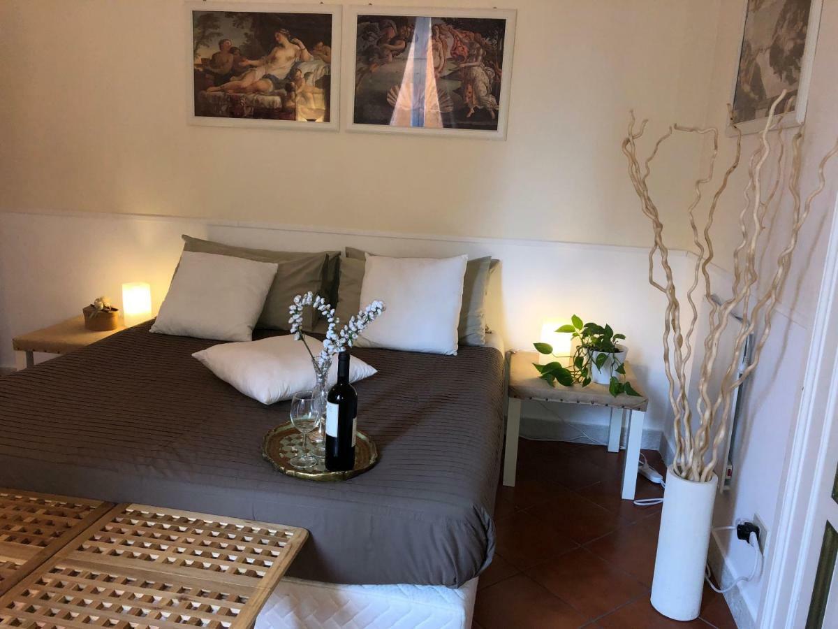 Vicolo Doria Apartment โรม ภายนอก รูปภาพ