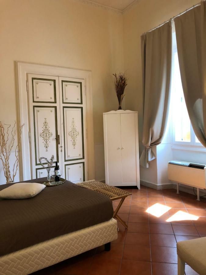 Vicolo Doria Apartment โรม ภายนอก รูปภาพ